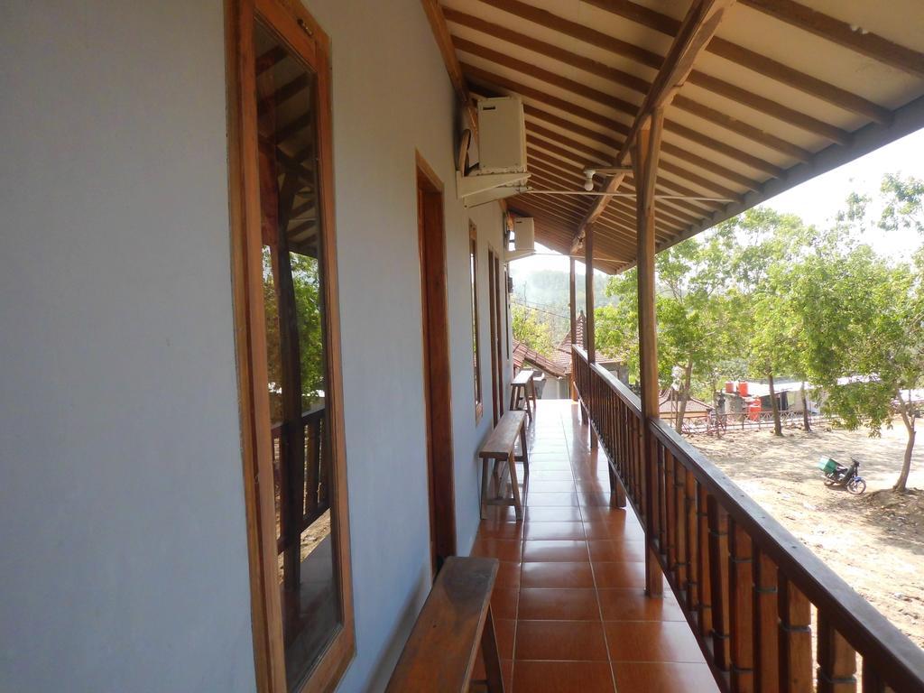 Platar Ombo Homestay Kalak Exterior foto